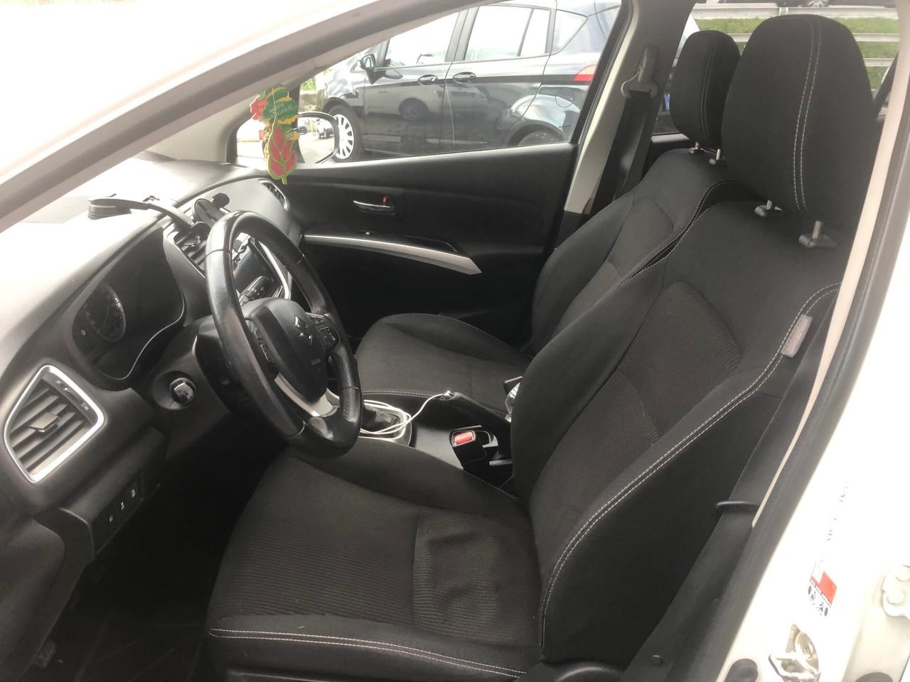 Suzuki S-Cross 1.6 DDiS Start&Stop 4WD All Grip Top