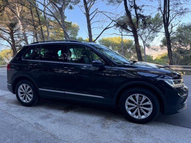 VOLKSWAGEN Tiguan 2.0 TDI 150 CV SCR DSG Life