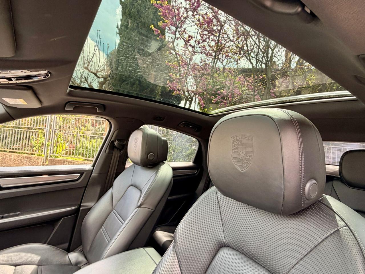 Porsche Cayenne Coupé 3.0 V6 E-Hybrid