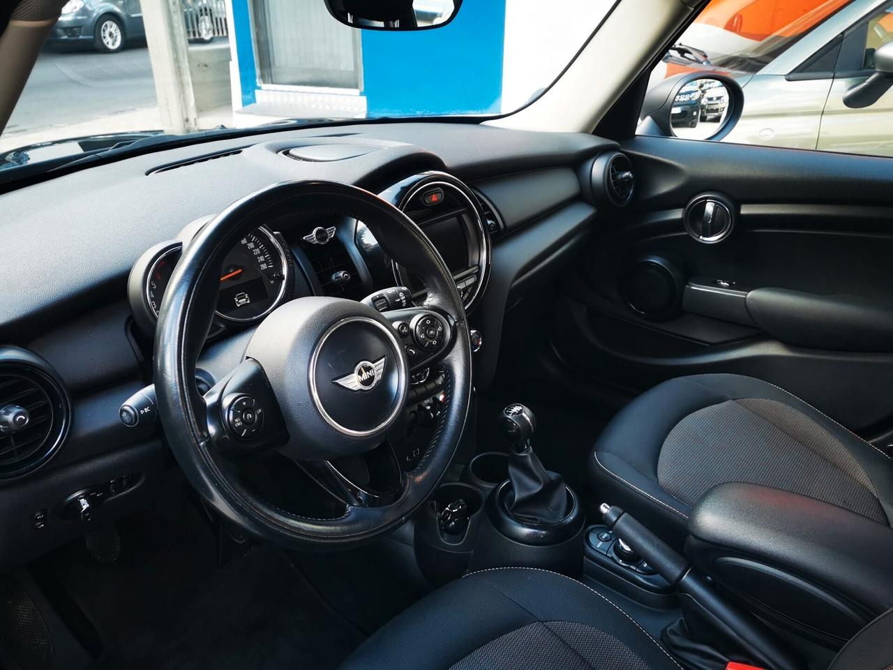 Mini 1.5 One D Business