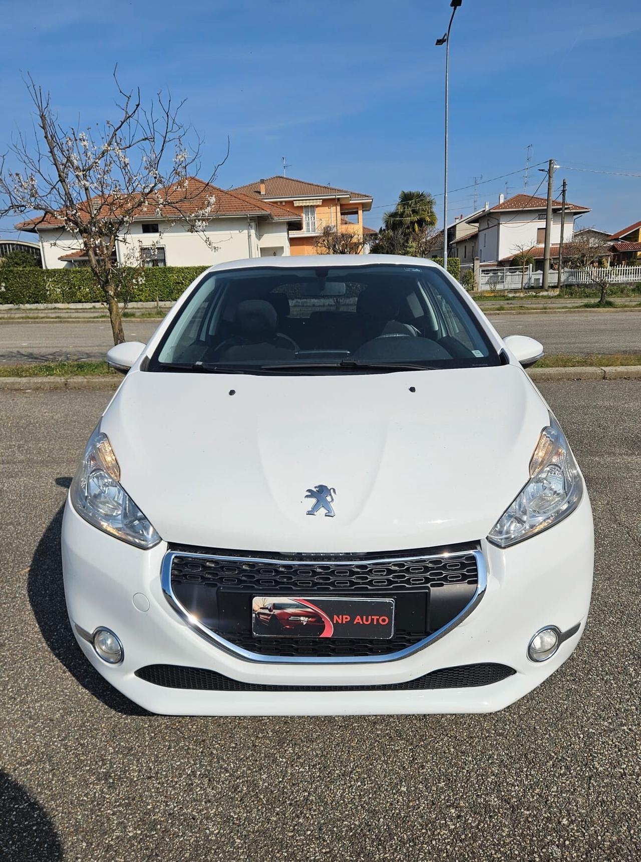 Peugeot 208 1.4 HDi NEOPATENTATI