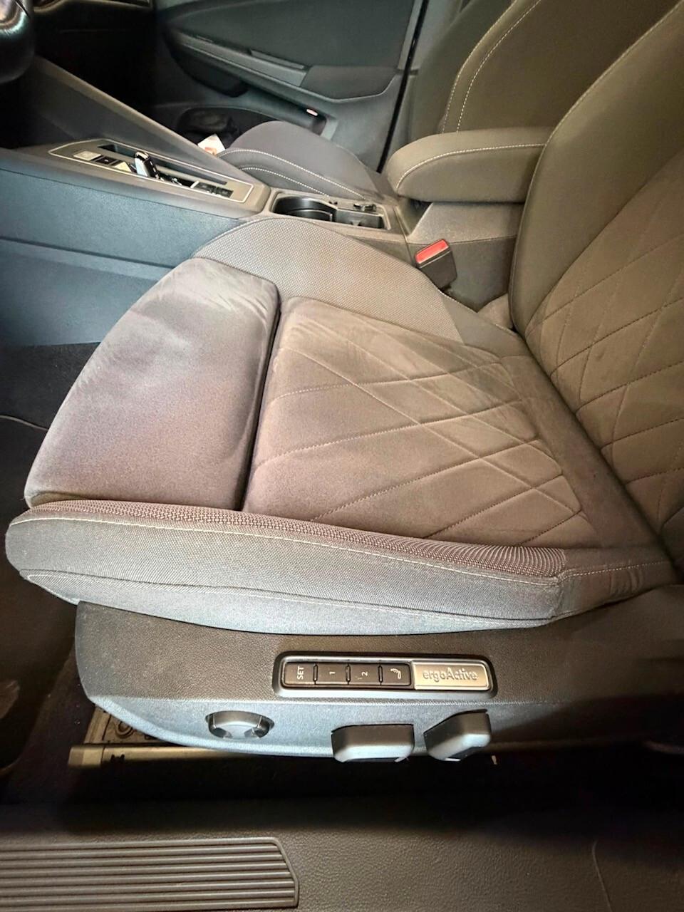 Volkswagen Golf 2.0 TDI DSG SCR Style