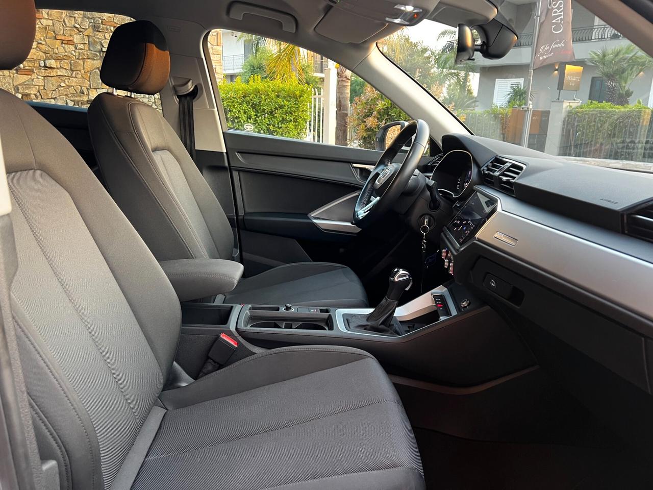 Audi Q3 35 TDI S tronic Advanced-2019- LED- NAVI