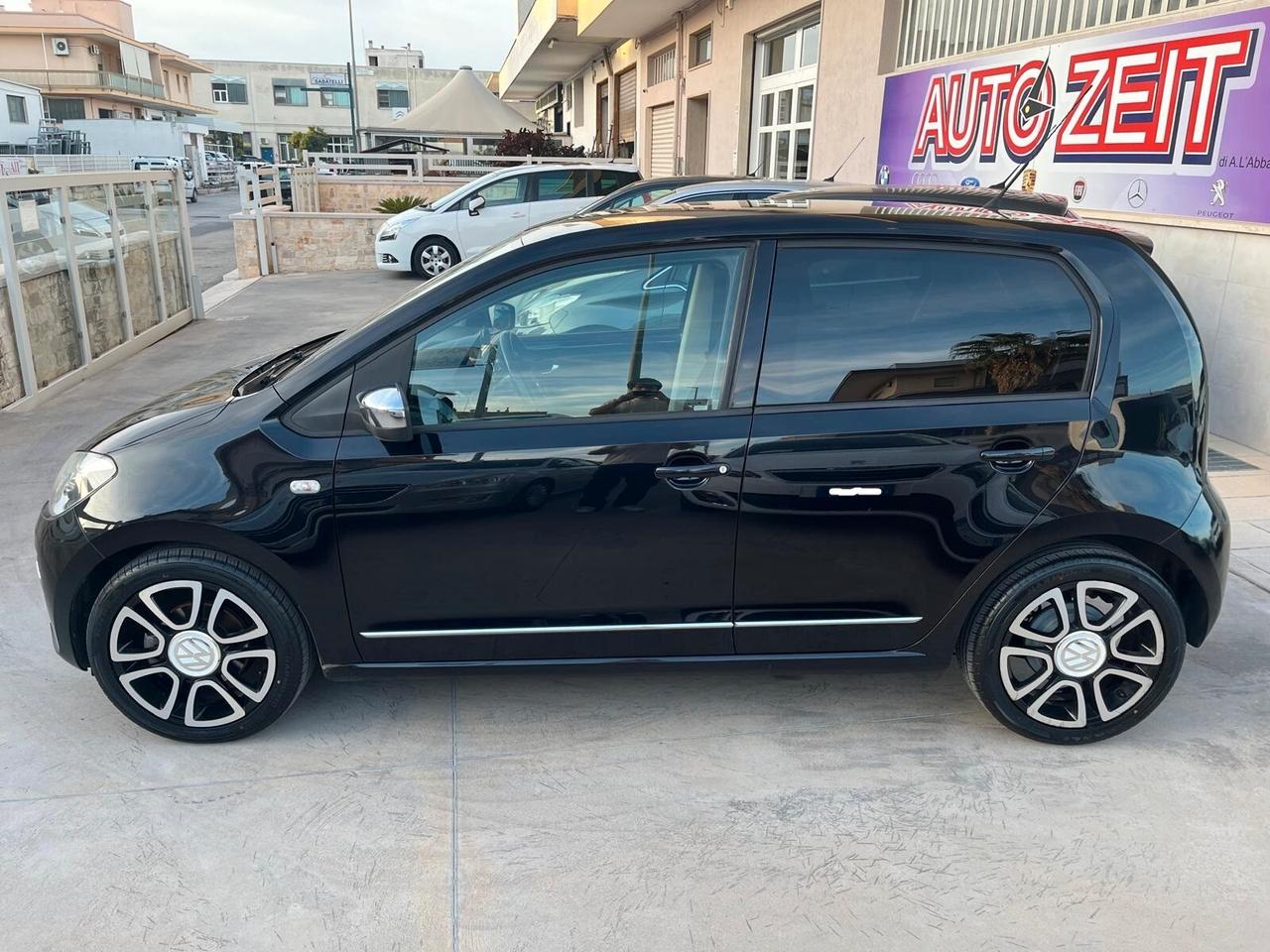 Volkswagen up! 1.0 75 CV 5p. high