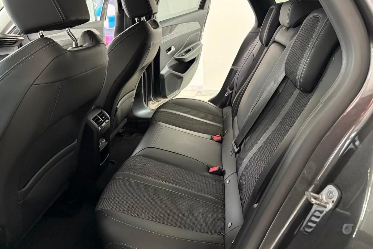 Peugeot 308 130 EAT8 SW Allure