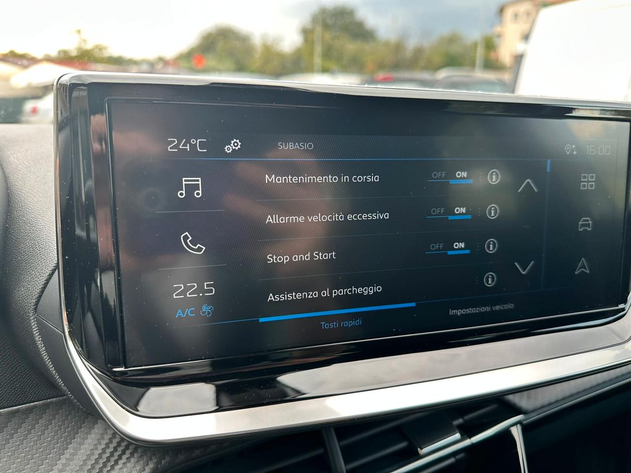 Peugeot 2008 PureTech 100 S&S Allure