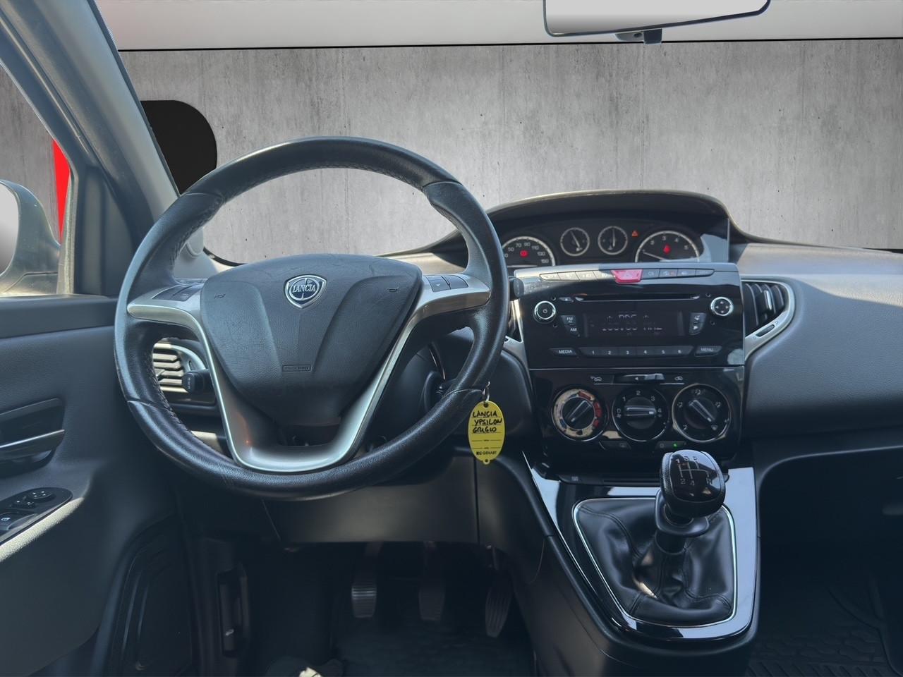 Lancia Ypsilon 1.2 69 CV 5 porte GPL Ecochic Gold