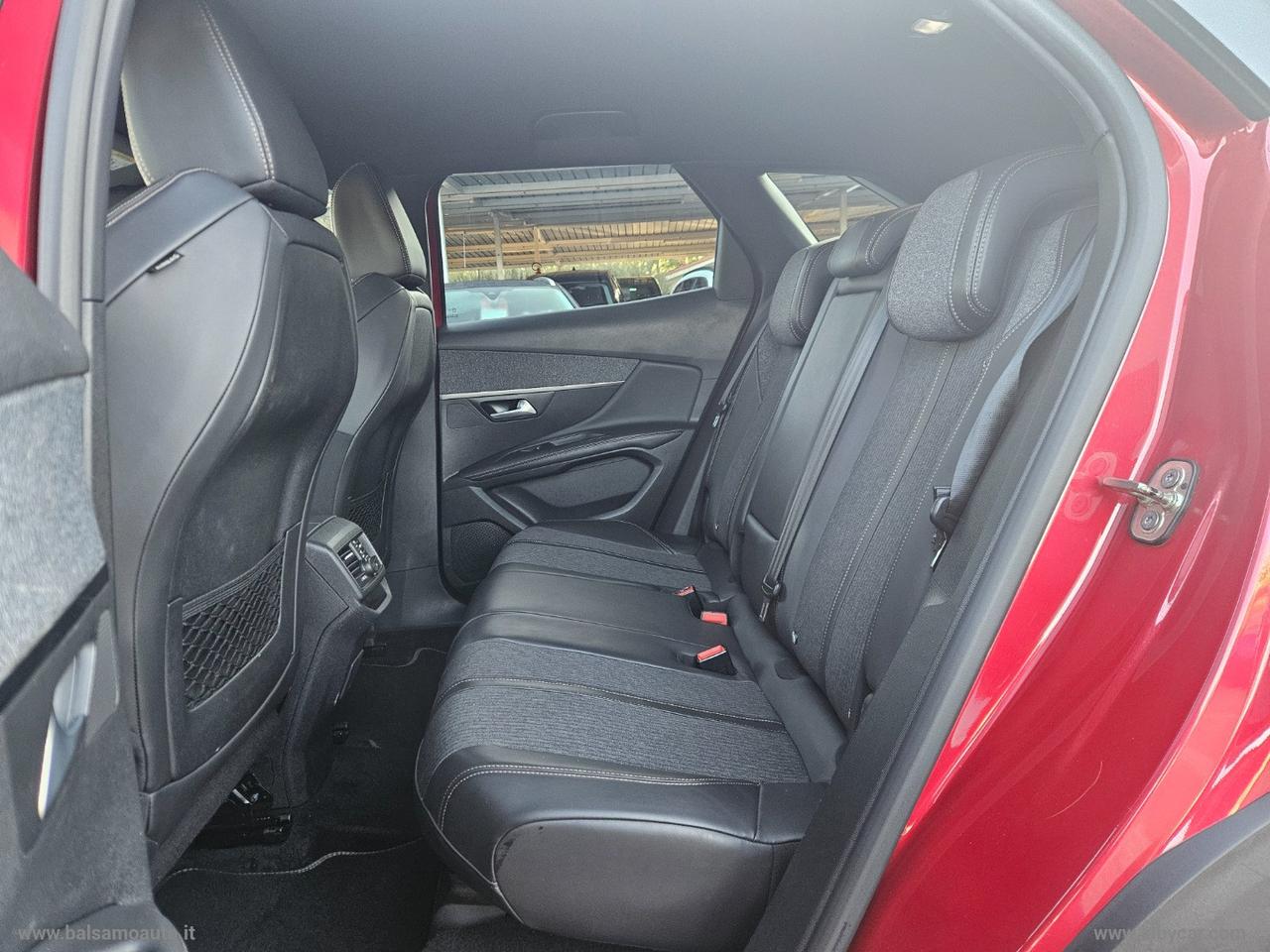 PEUGEOT 3008 BlueHDi 130 S&S EAT8 GT Line