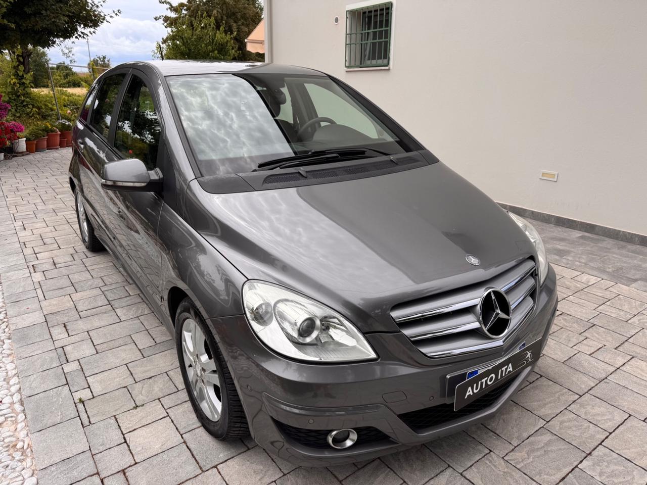 Mercedes-benz B 180 CDI Premium OK NEOPATENTATI