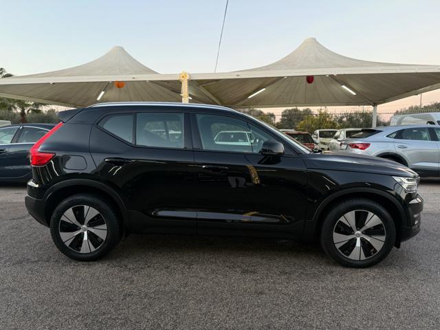 VOLVO XC40 D3 Geartronic Momentum Pro