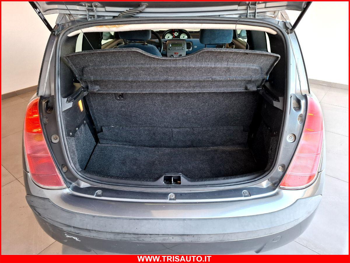 LANCIA Ypsilon 1.3 Mjt Argento NEOPATENTATI