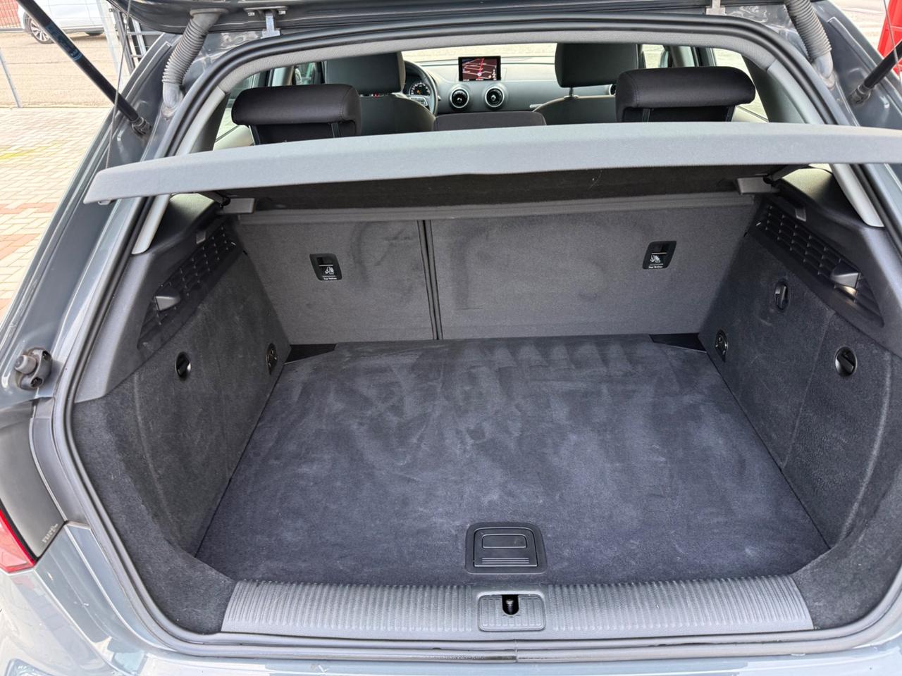 Audi A3 SPB 1.0 TFSI S tronic Sport 44000KM