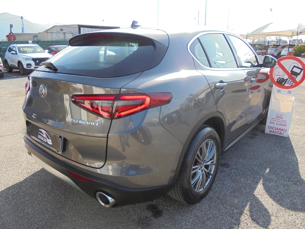 Alfa Romeo Stelvio 2.2 Turbodiesel 210 CV AT8 Q4 Executive