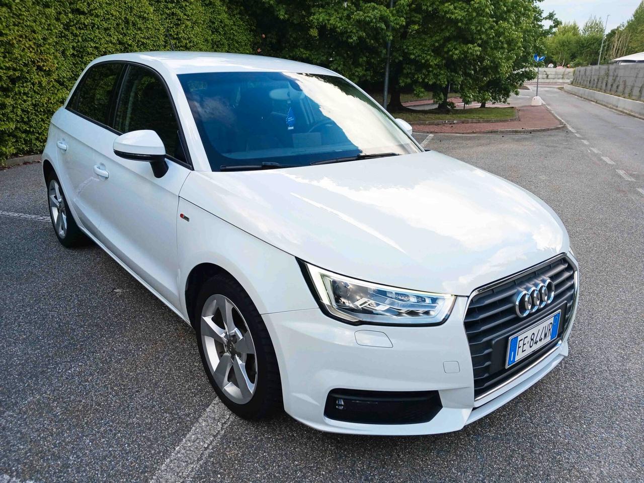 Audi A1 SPB 1.4TDI S-line UNIPRO - PERFETTA