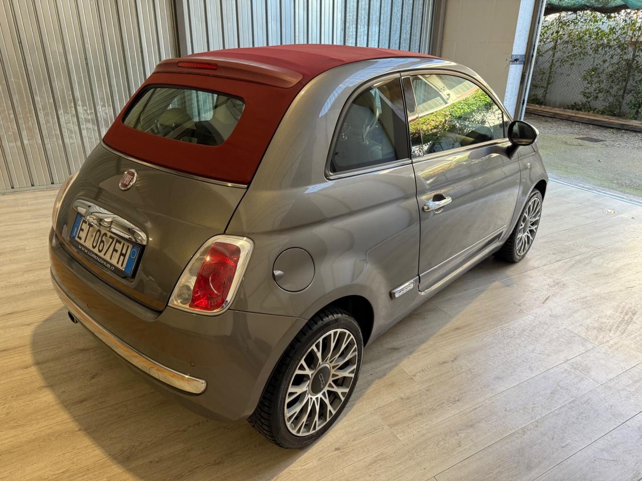 Fiat 500C By Gucci cabrio