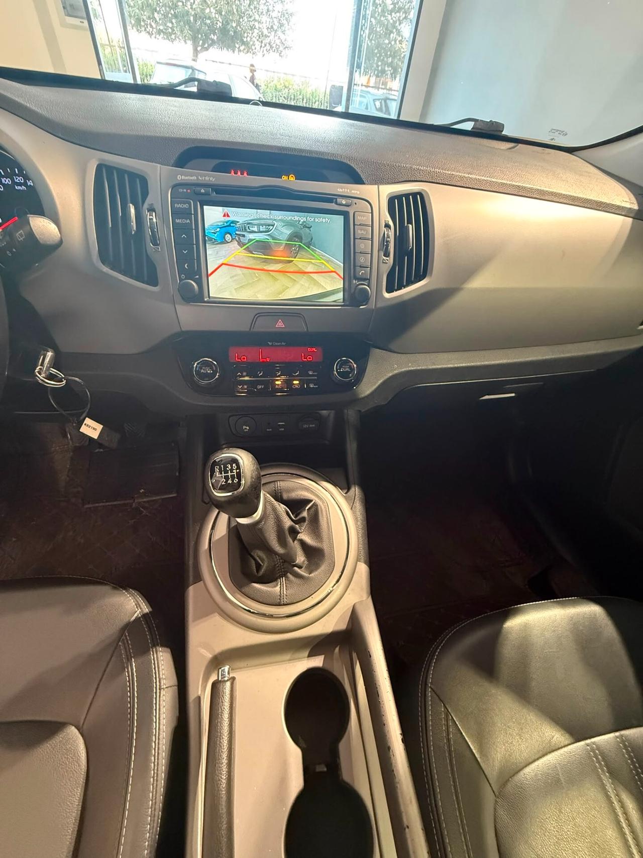 Kia Sportage 1.7 CRDI VGT 2WD high tech