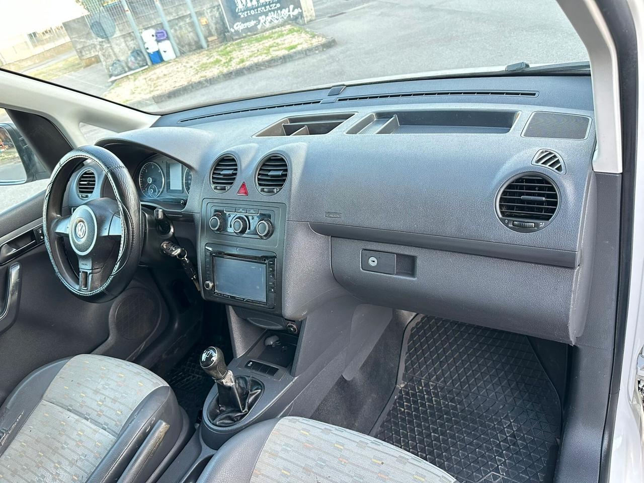 VW CADDY MAXI DEL 2012