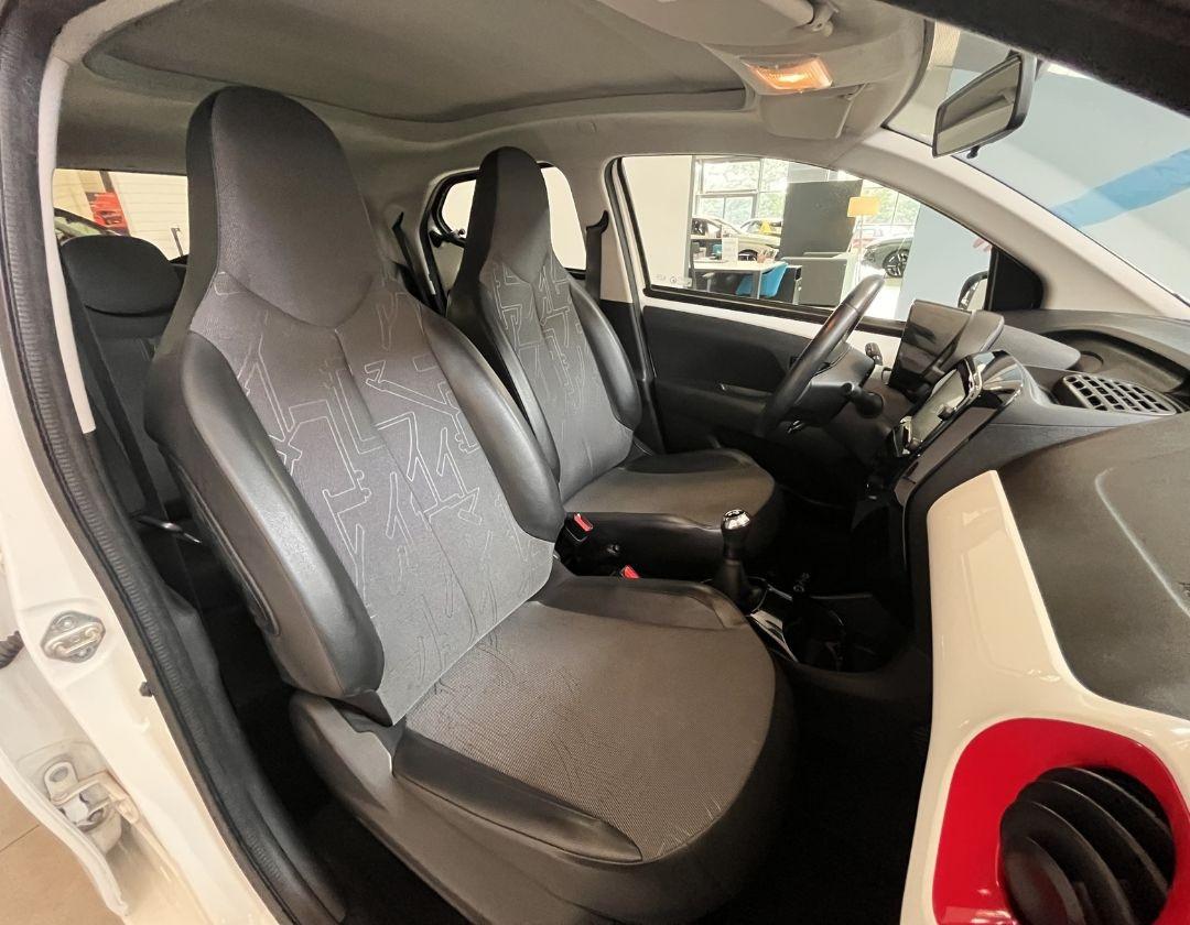 TOYOTA Aygo 2ª serie - Aygo 1.0 VVT-i 69 CV 5 porte x-cool