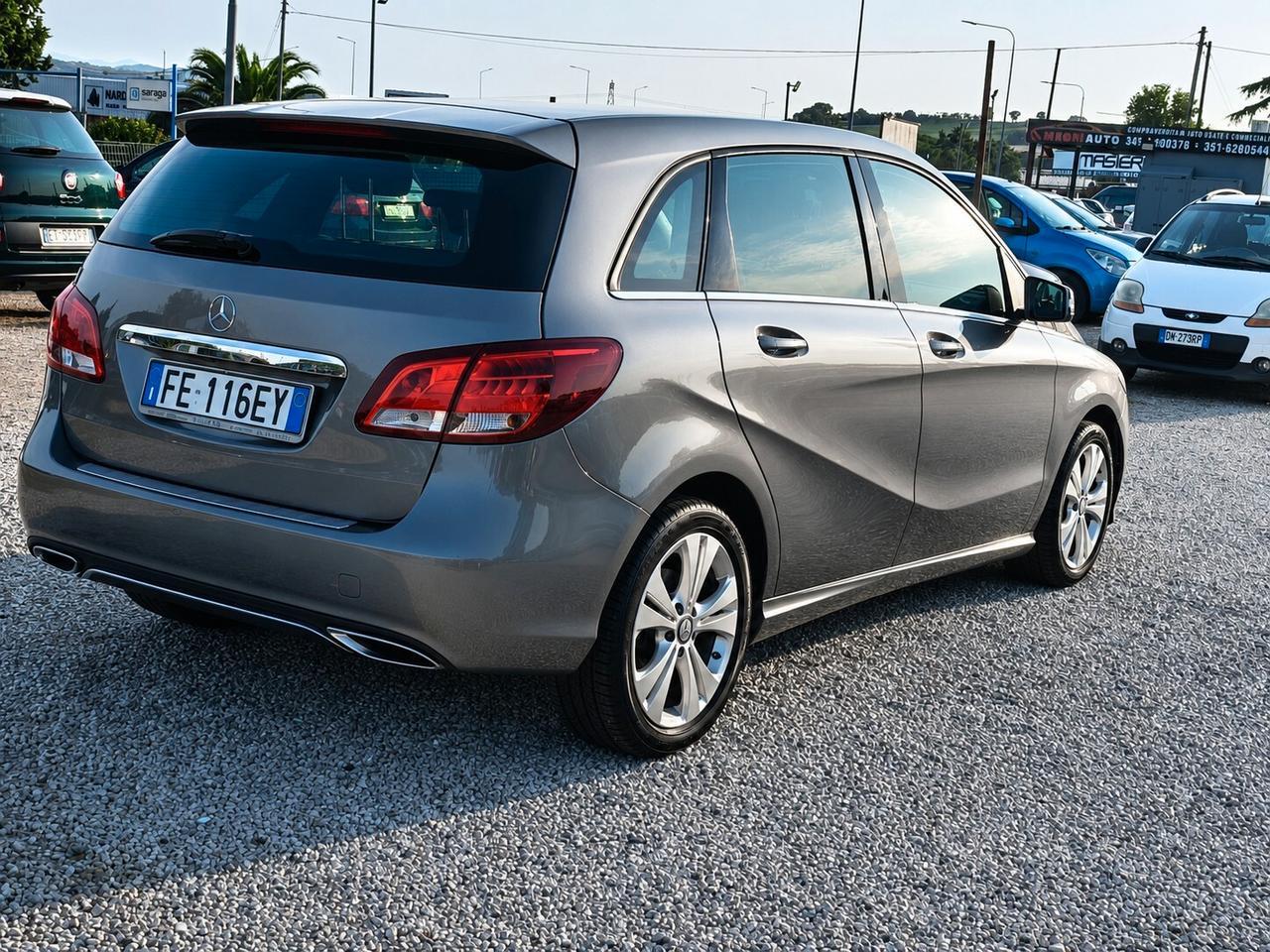 Mercedes-benz B 2016 180 d Automatic Premium NEOPATENTATI NAVI
