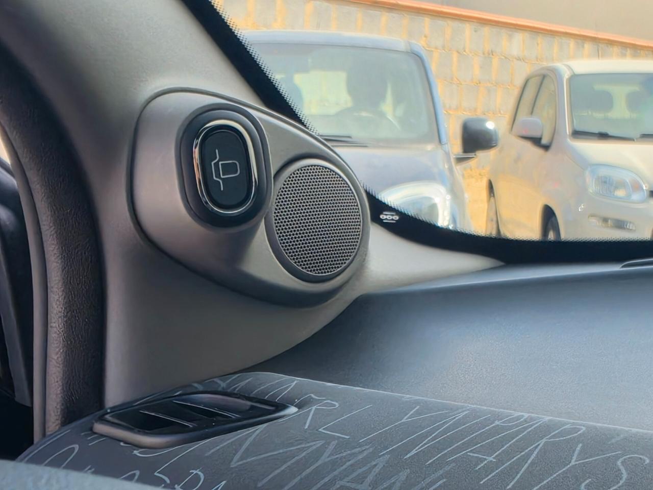 Lancia Ypsilon Paris 1.2 benzina 70cv