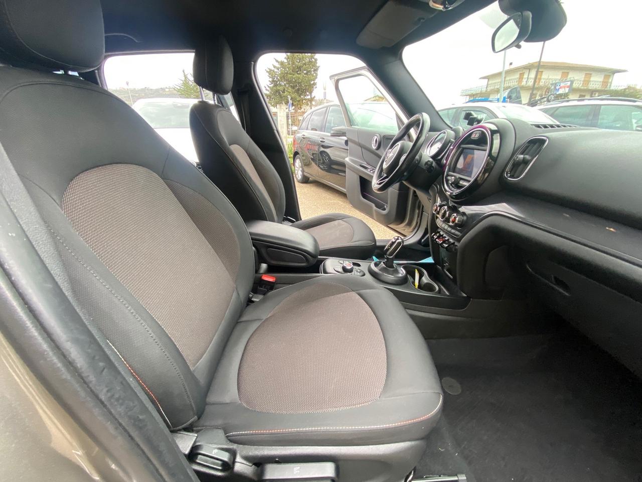 Mini Cooper D Countryman 2.0 Hype 150cv Auto