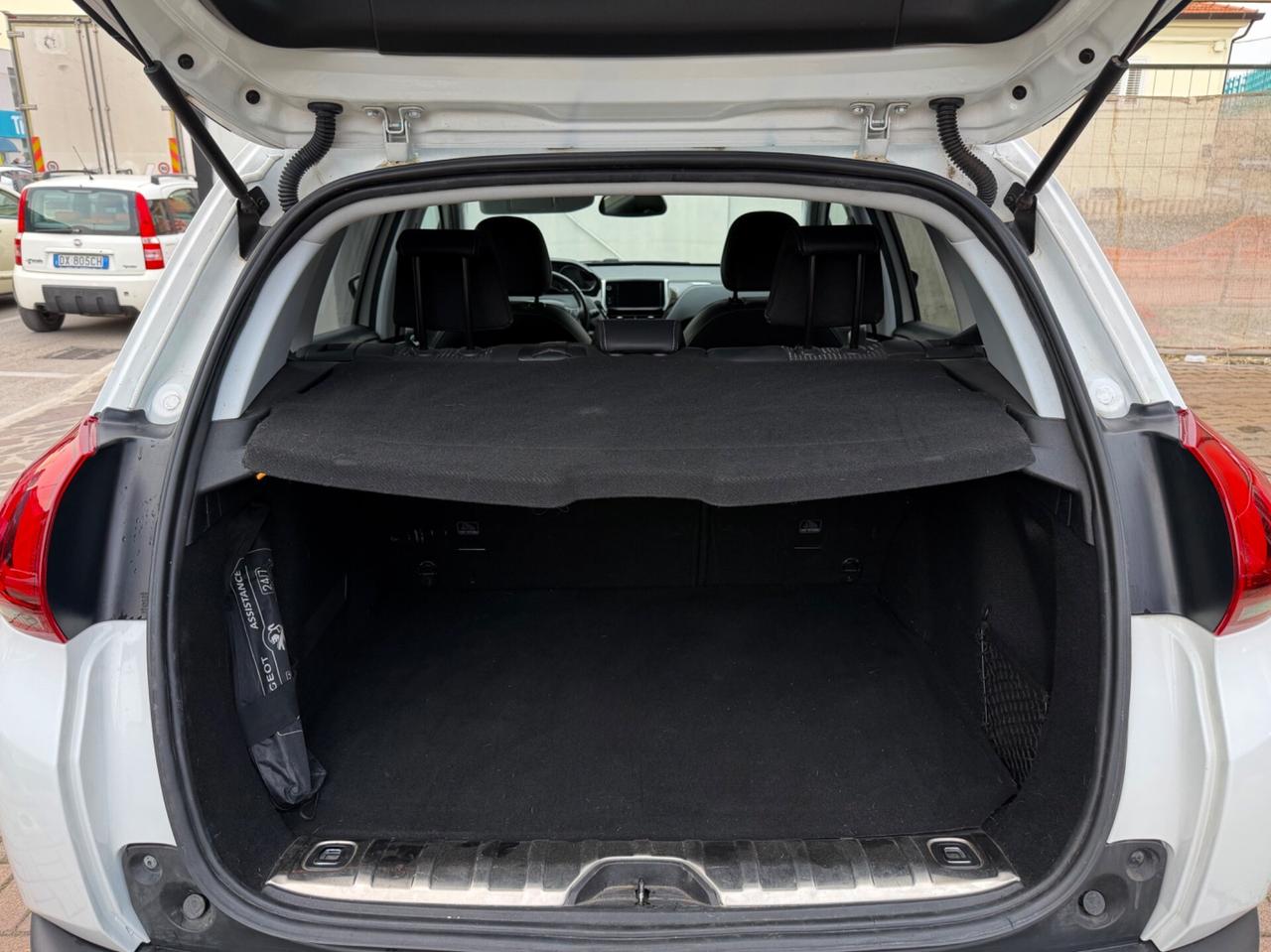 Peugeot 2008 1.6 BlueHDi Allure - GARANZIA