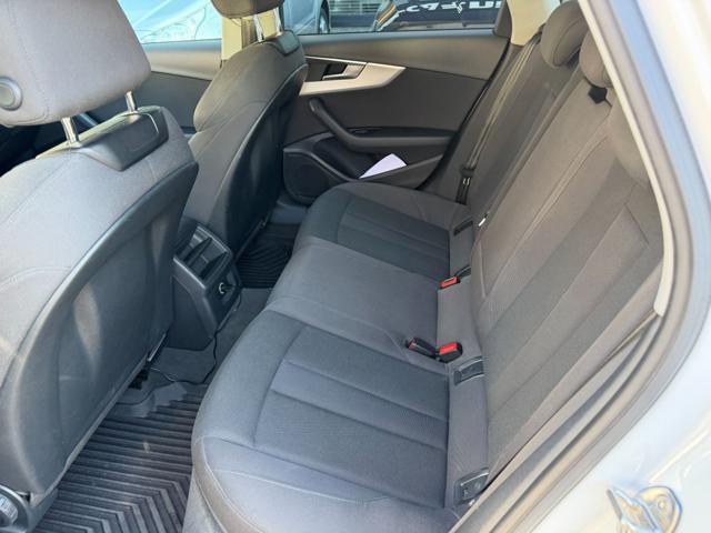 AUDI A4 Avant 2.0 TDI 150 CV Sport S-tronic