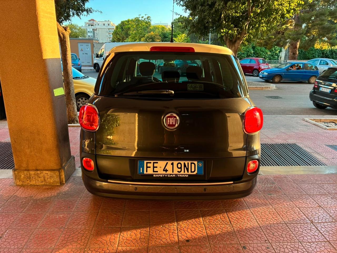 Fiat500L Living1.6Mjet120CV 7posti perfetta-16