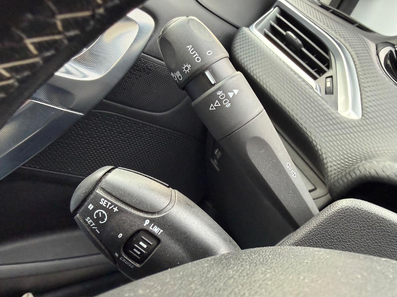 Peugeot 2008 1.6 BlueHDi Allure - GARANZIA