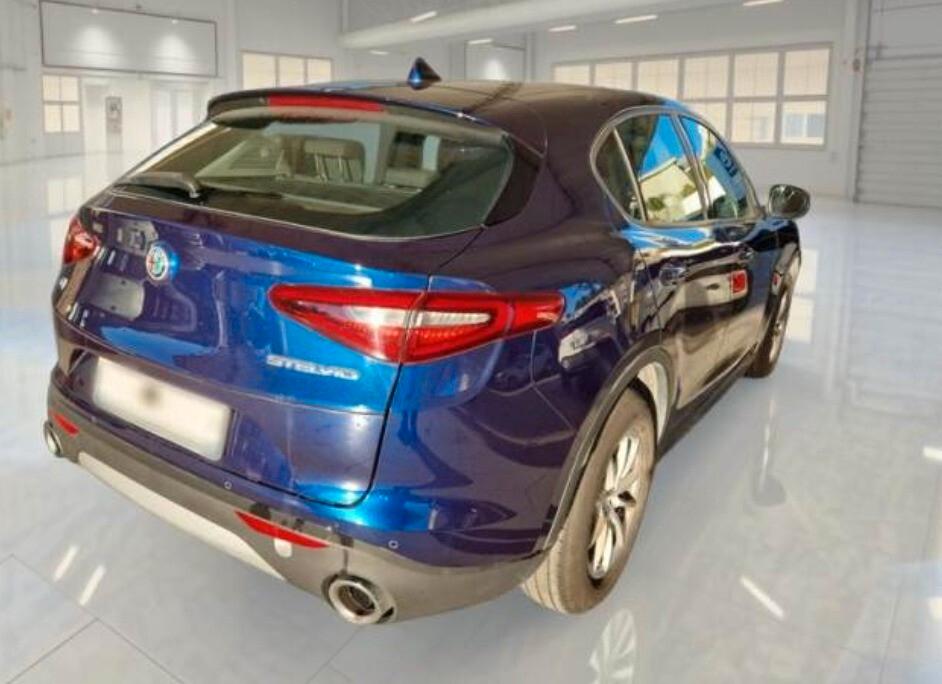 Alfa Romeo Stelvio 2.2 Turbodiesel 190 CV AT8 Q4 Business