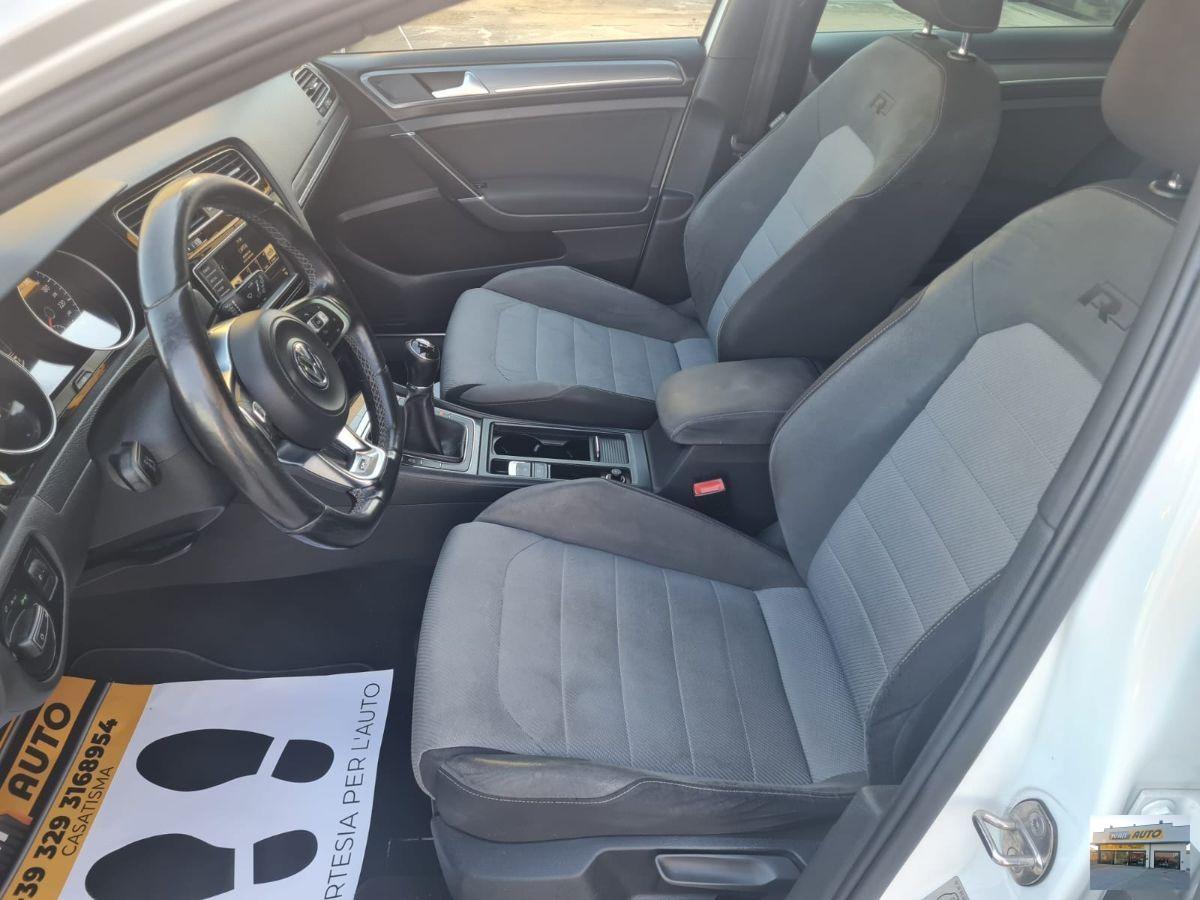 VOLKSWAGEN Golf R-Line-Euro 6B-Neopatentati