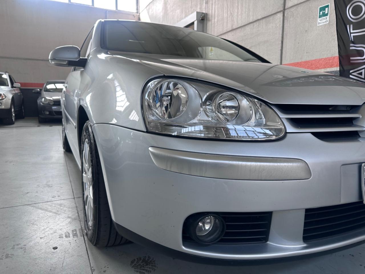 Volkswagen Golf 1.6 5p. Comfortline