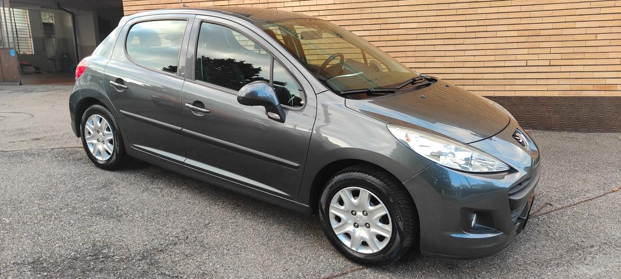 Peugeot 207 1.4 8V 75CV 5p. X Line ECO GPL