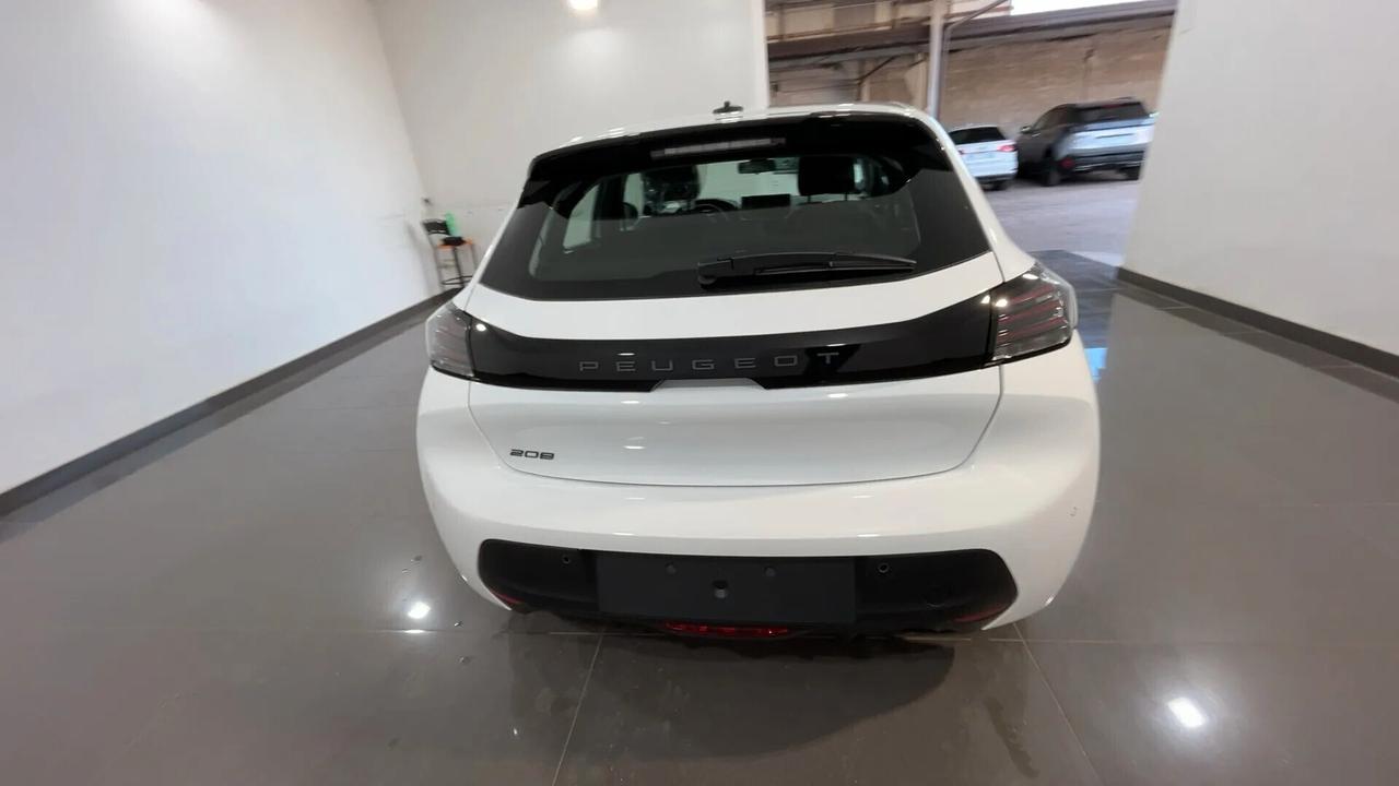 Peugeot 208 1.2 75CV KM0