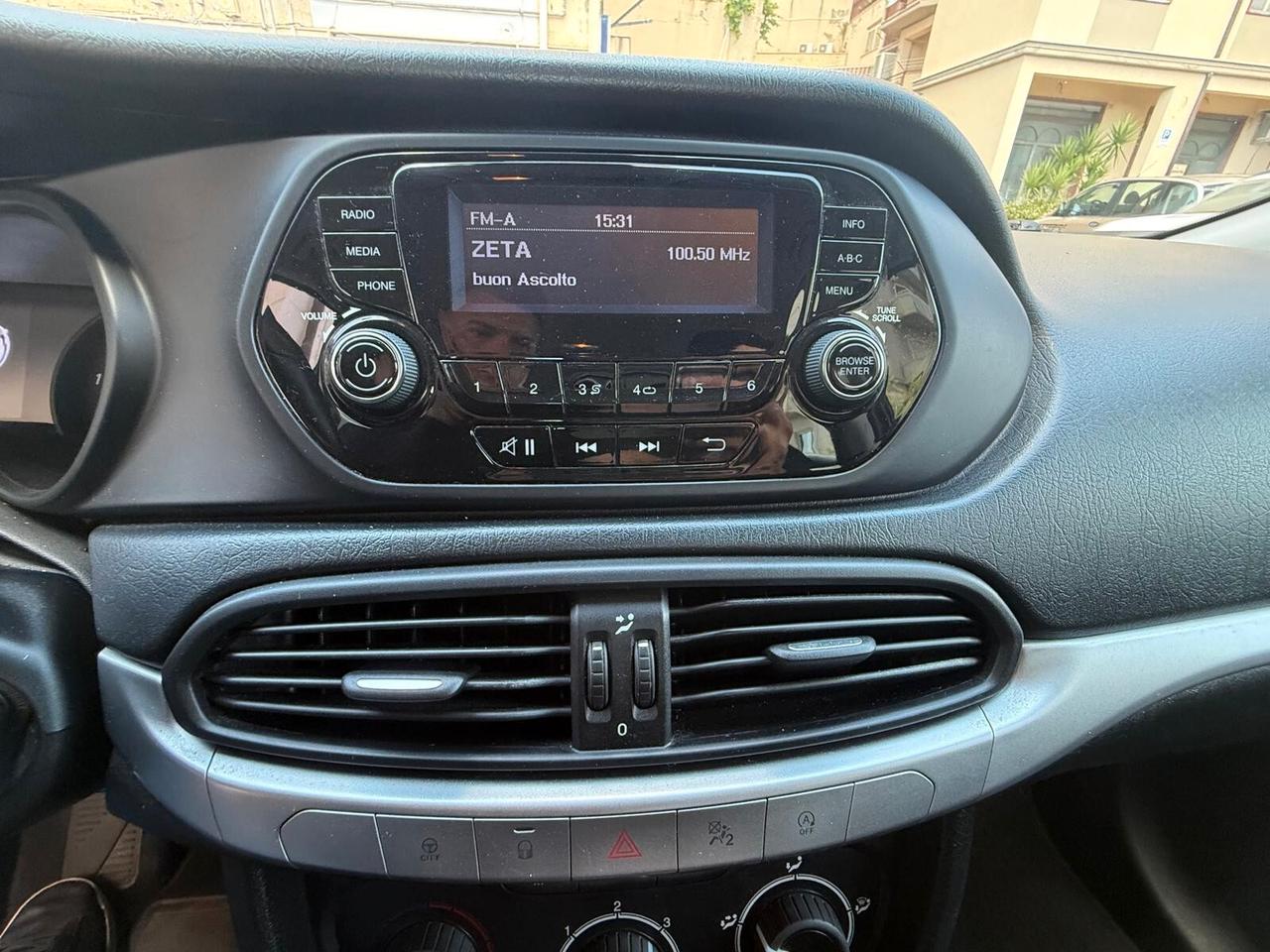 Fiat Tipo 1.3 Mjt 4 porte Easy