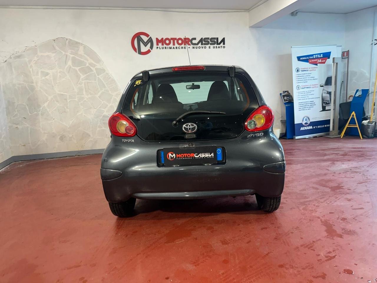 Toyota Aygo 1.0 12V VVT-i 5 porte UNICOPROPRIETARIO