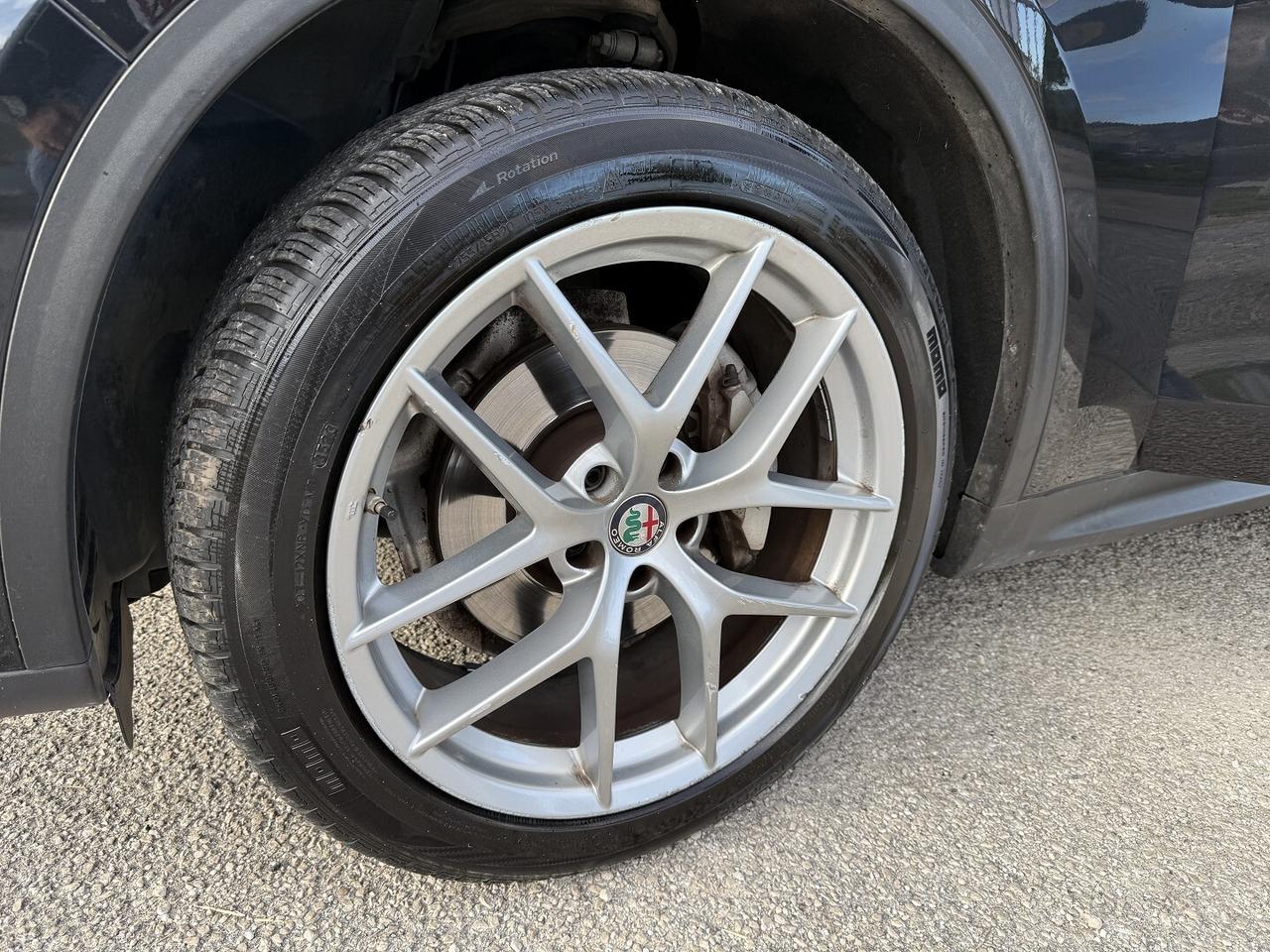 ALFAROMEO STELVIO AT8 Q4 EXECUTIVE NAVI PELLE