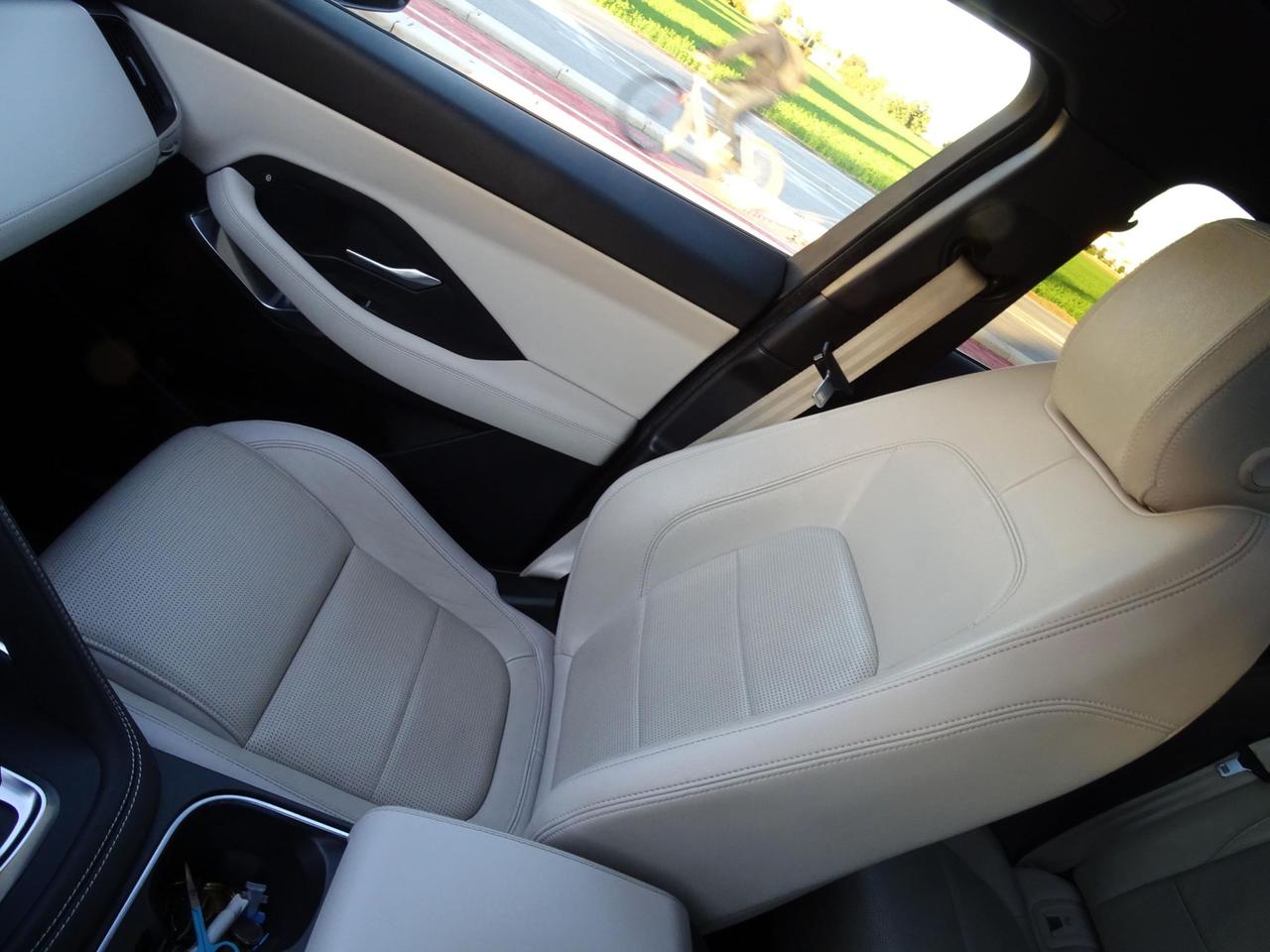 Jaguar E-Pace 2.0 AWD aut. R-Dynamic S