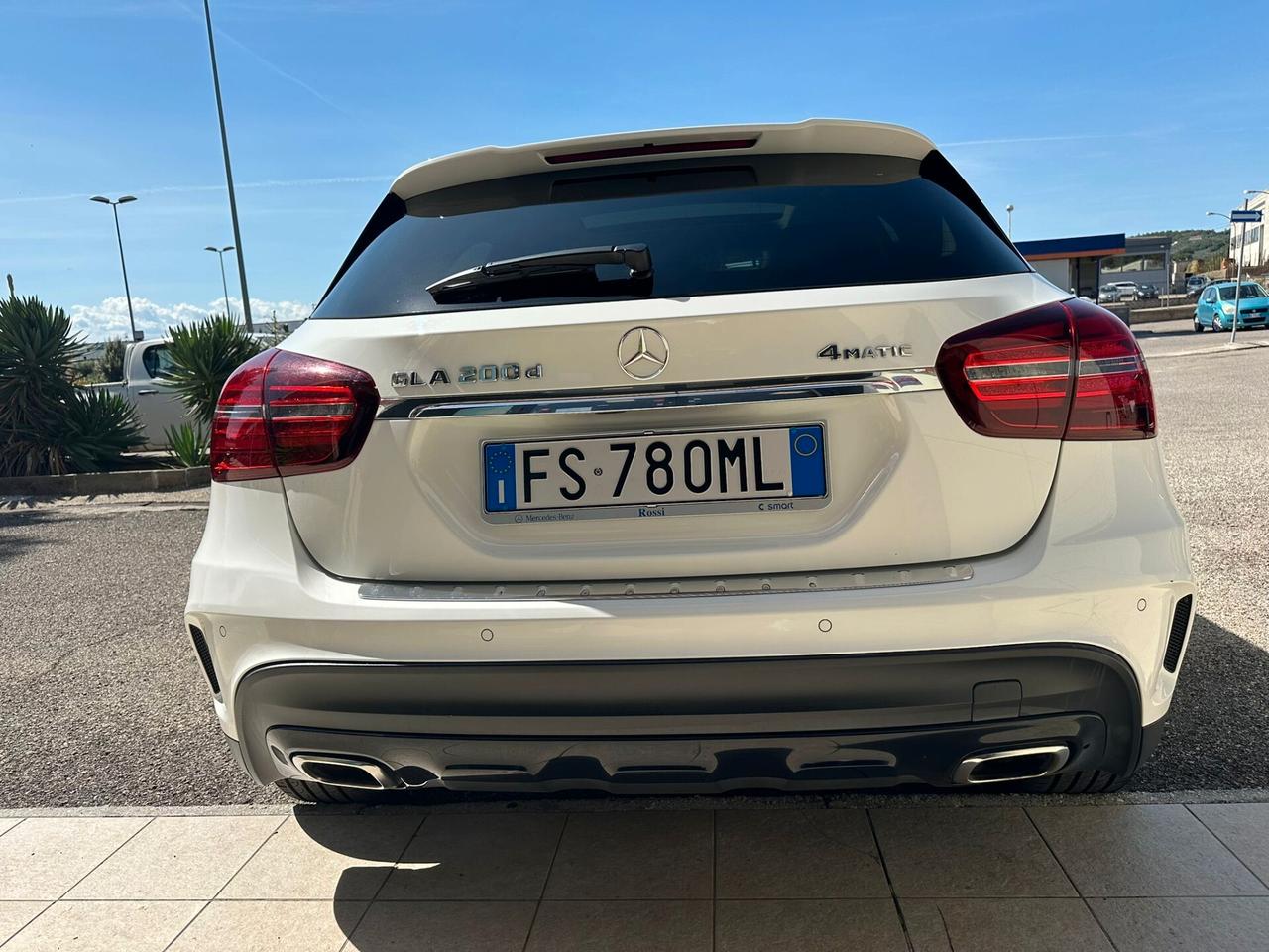 Mercedes-Benz GLA 200 d Automatic 4Matic Premium AMG *EDITION* 11/2018