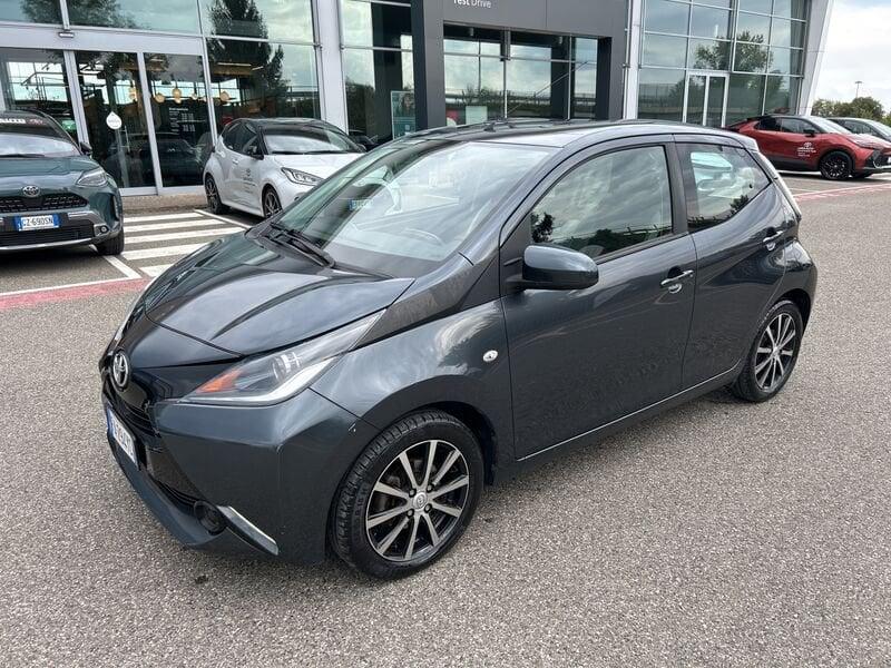 Toyota Aygo Aygo 1.0 VVT-i 69 CV 5 porte x-play