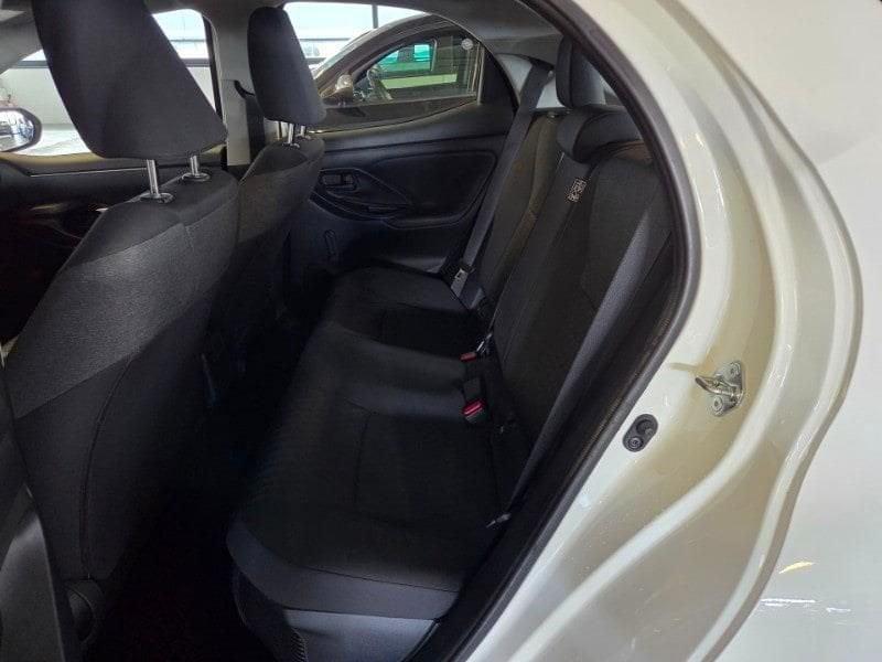 Toyota Yaris 4ª serie 1.5 Hybrid 5 porte Active