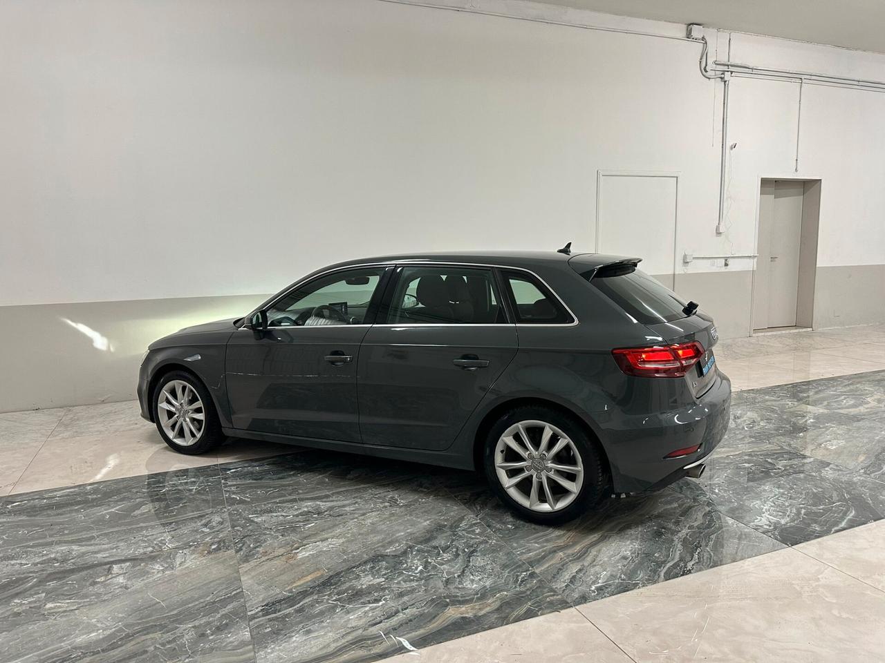 Audi A3 SPB 1.6 TDI Sport OK NEOPATENTATI