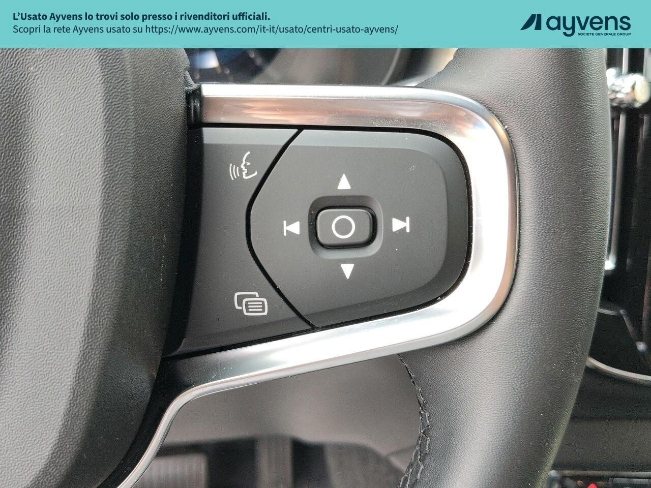 Volvo XC40 B4 automatico Plus Black Edition