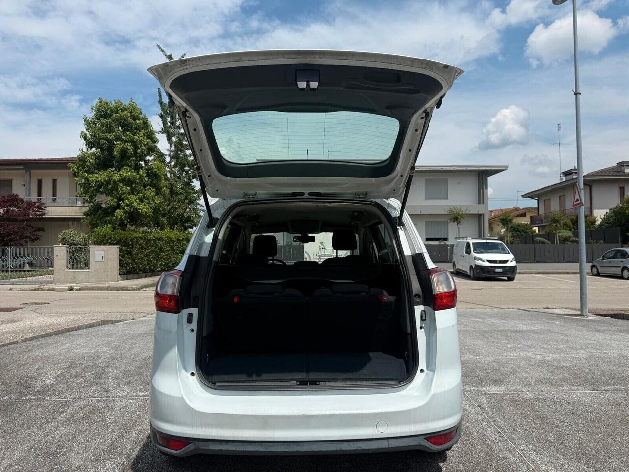 Ford C-Max 1.6 TDCi 115CV Titanium