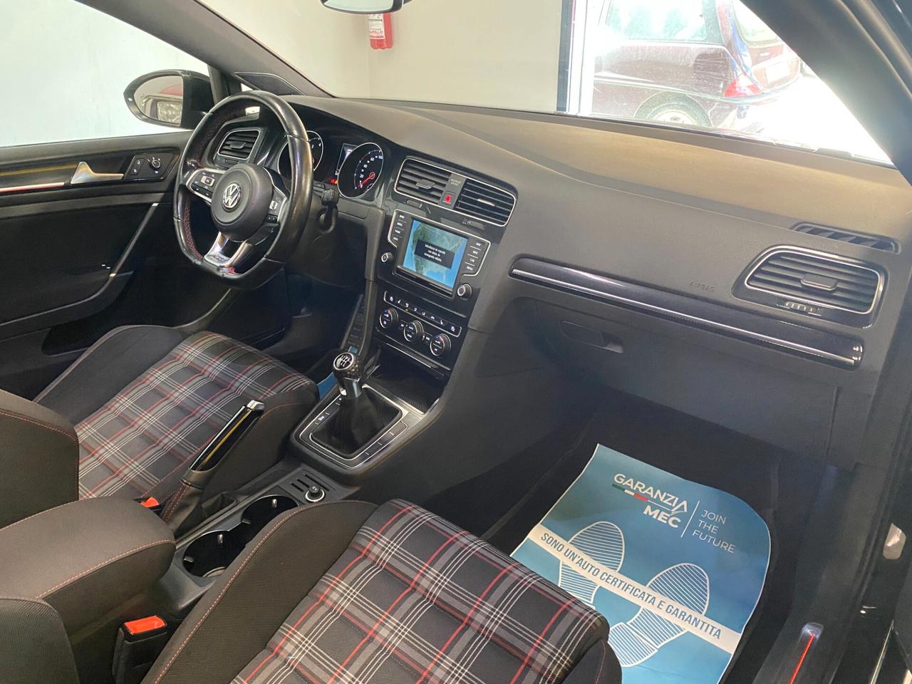 Volkswagen Golf GTI Golf GTI Performance 2.0 TSI 3p. BlueMotion Technology