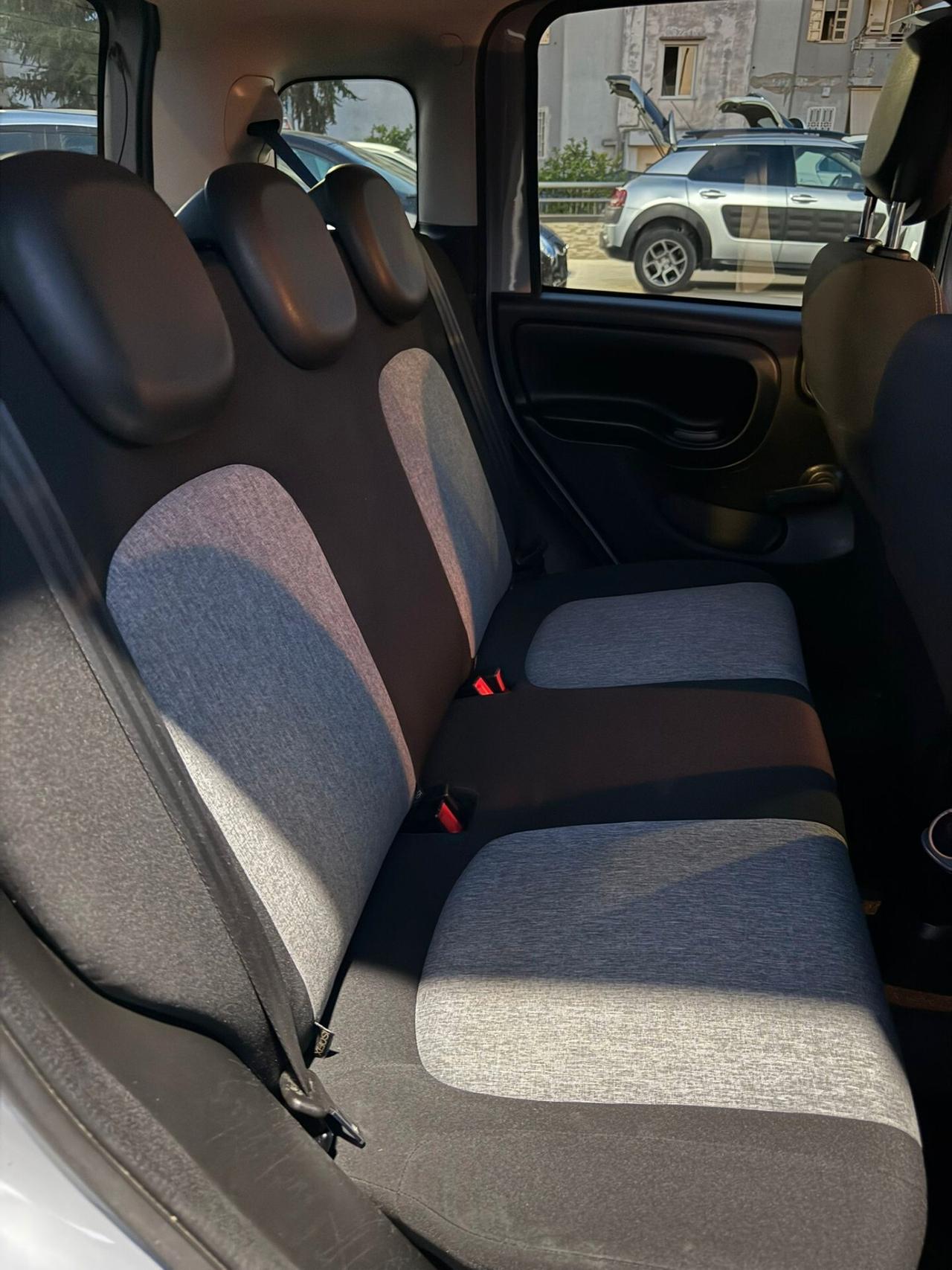 FIAT PANDA 1.2 BENZINA LOUNGE 69 cv