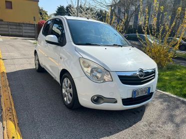 Opel agila