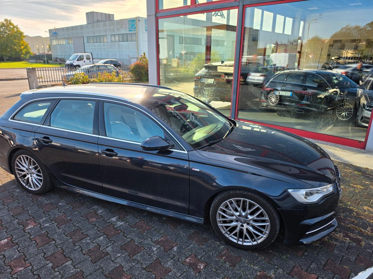 Audi A6 Avant 3.0 TDI 272 CV quattro S tronic Business Plus