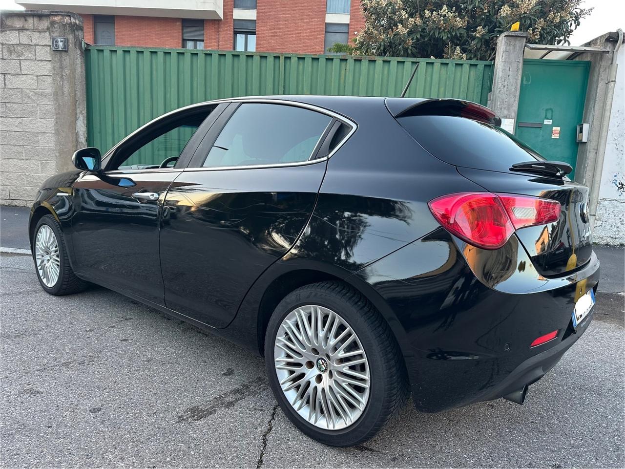 Alfa Romeo Giulietta 1.6 JTDm-2 105 CV Exclusive