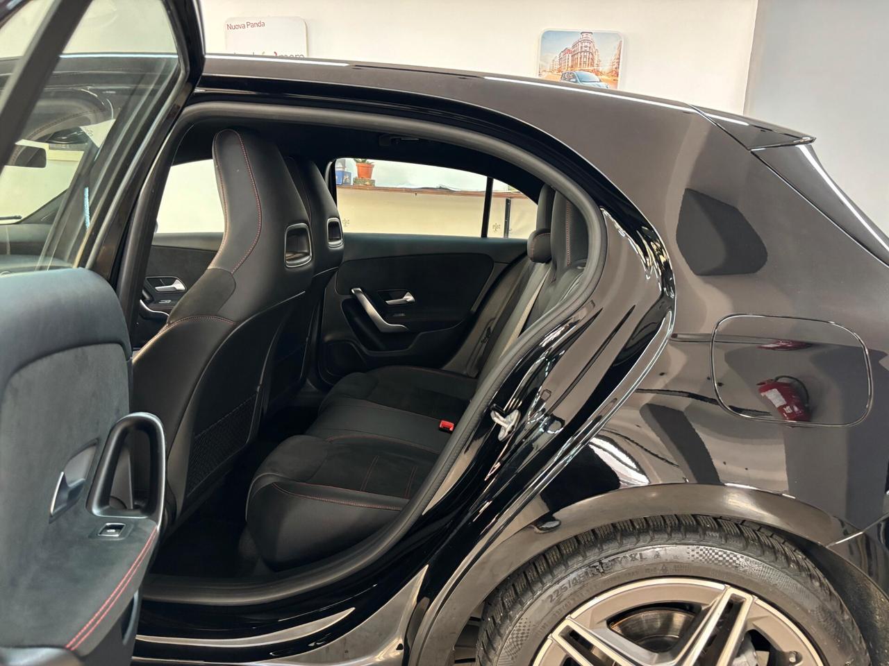 Mercedes-benz A 200d Automatic AMG Line Premium
